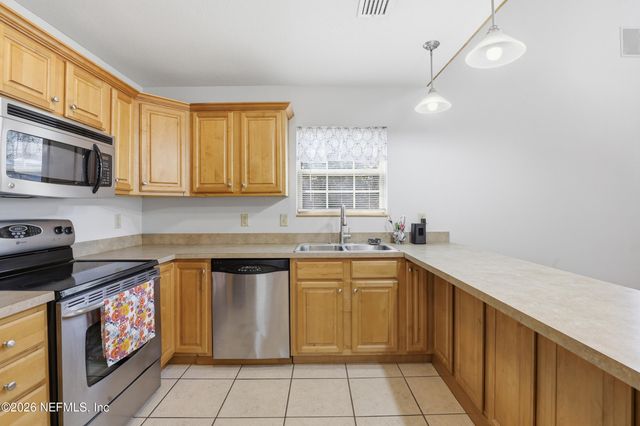 5714 SE 4TH Avenue, Keystone Heights, FL 32656