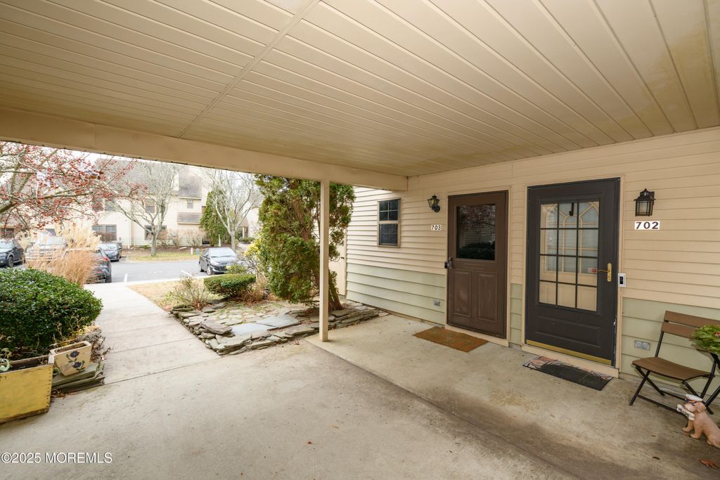 702 Bluebell Drive, Jackson, NJ 08527