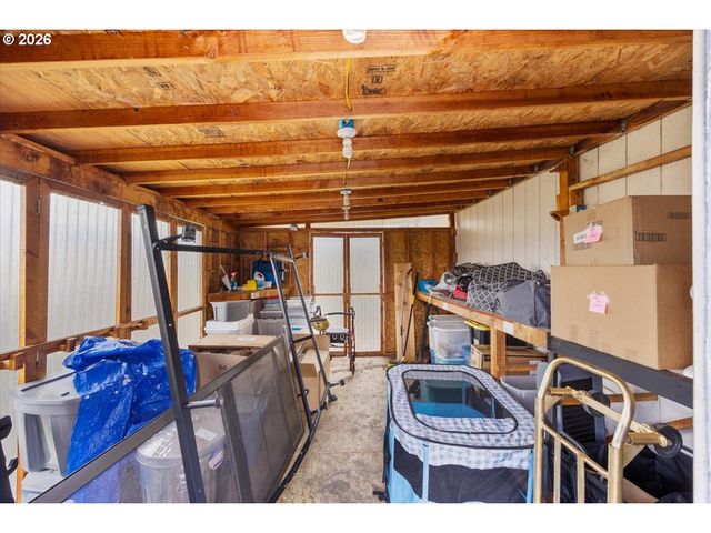 780 Se REDWOOD Ave, Myrtle Creek, OR 97457