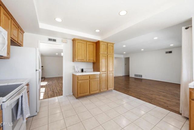 2490 N Alden Street, Simi Valley, CA 93065