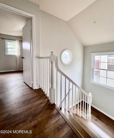 15 Cummings Court, Freehold, NJ 07728