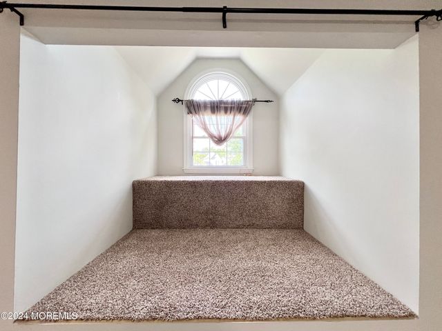 15 Cummings Court, Freehold, NJ 07728