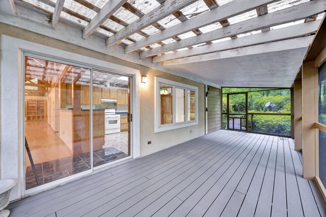 943 Old CCC Rd, Sewanee, TN 37375