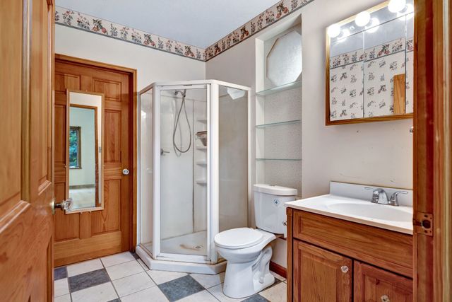943 Old CCC Rd, Sewanee, TN 37375