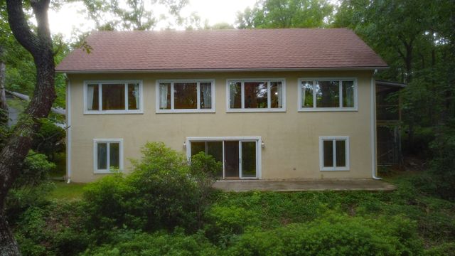 943 Old CCC Rd, Sewanee, TN 37375
