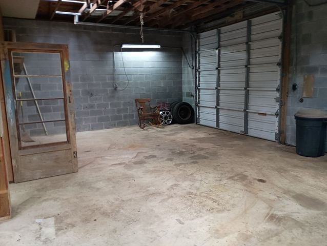 943 Old CCC Rd, Sewanee, TN 37375