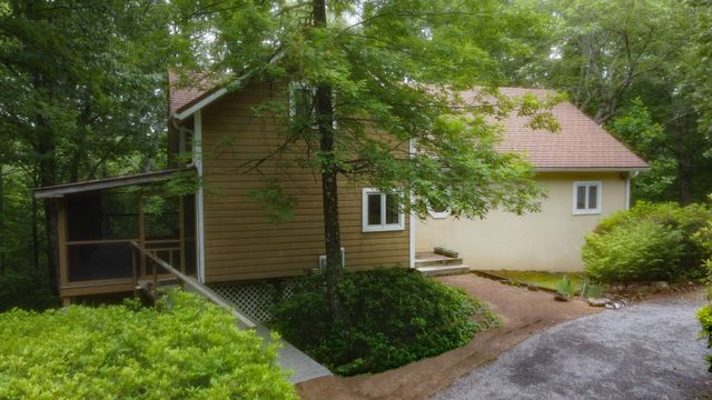 943 Old CCC Rd, Sewanee, TN 37375