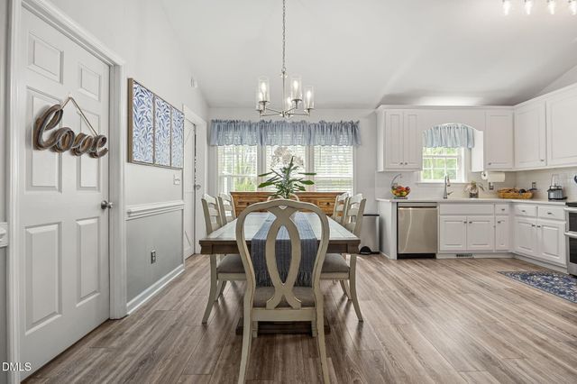 127 Phyllis Drive, Benson, NC 27504