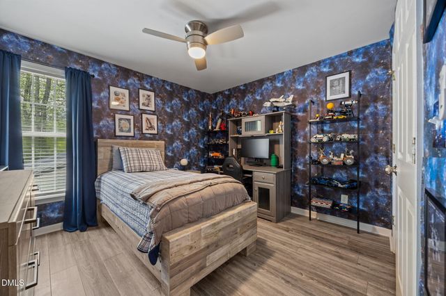 127 Phyllis Drive, Benson, NC 27504