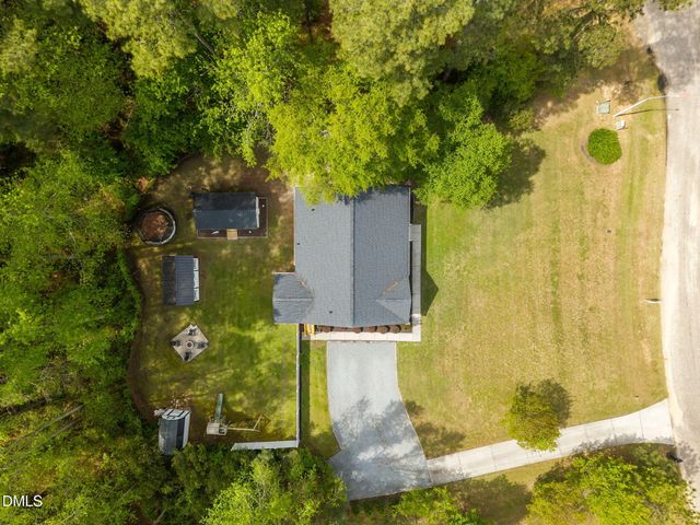 127 Phyllis Drive, Benson, NC 27504