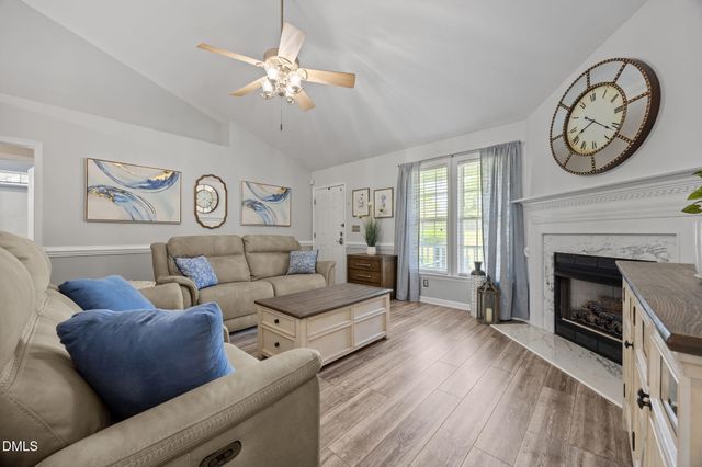 127 Phyllis Drive, Benson, NC 27504