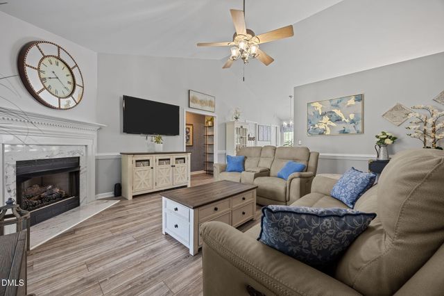 127 Phyllis Drive, Benson, NC 27504