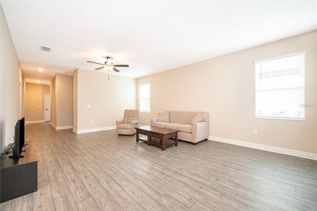 7800 SOMERSWORTH DRIVE, Kissimmee, FL 34747