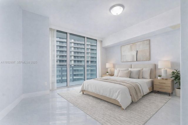 475 Brickell Ave 3407, Miami, FL 33131
