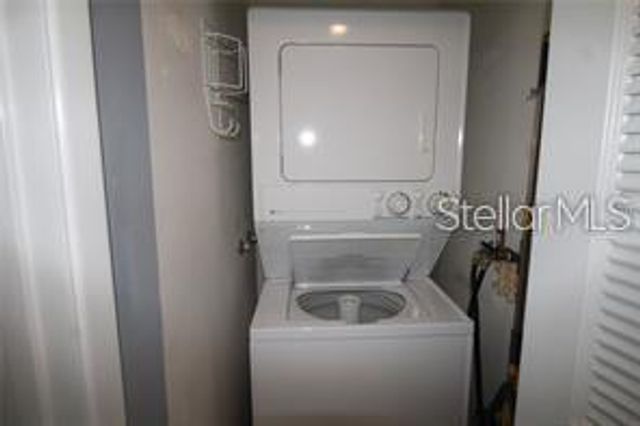 255 MISSION TRAIL S J, Venice, FL 34285
