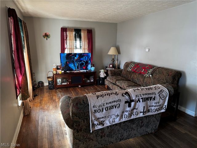 603 15th Street NE, Canton, OH 44714