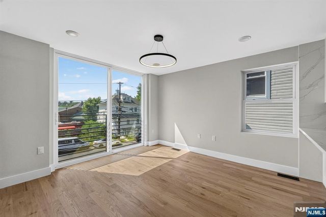 62 Hillside Avenue 1, Newark, NJ 07108