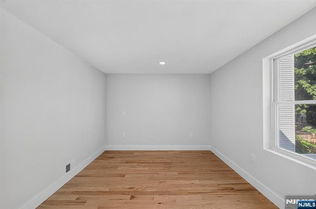 62 Hillside Avenue 1, Newark, NJ 07108