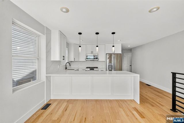 62 Hillside Avenue 1, Newark, NJ 07108