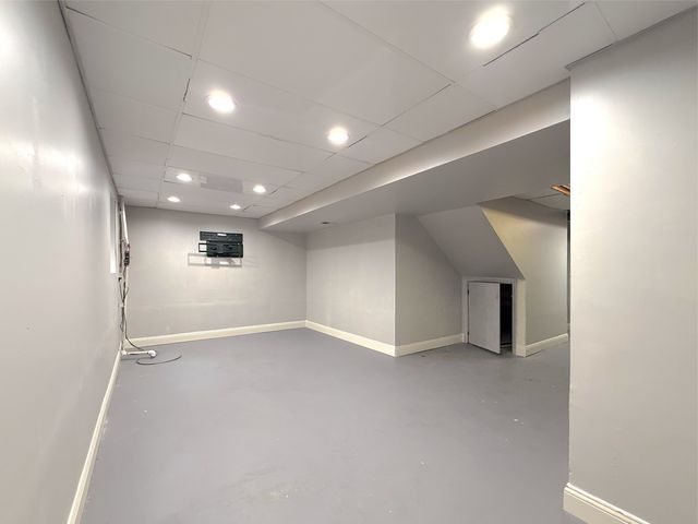 3542 Ronald Road, Crete, IL 60417