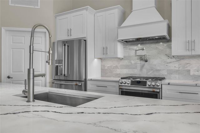 3708 PEACE RIVER DRIVE, Punta Gorda, FL 33983