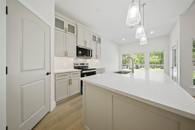 10011 Lansdowne Drive, Dallas, TX 75217