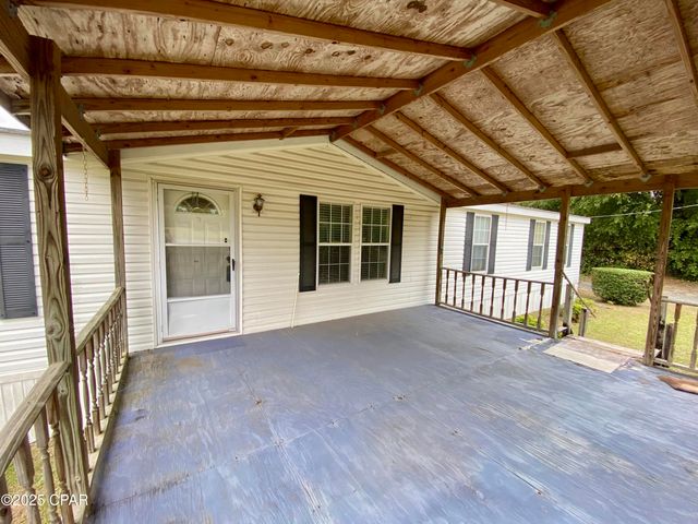 3672 Northside Church Road, Greenwood, FL 32443