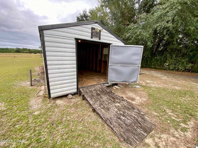 3672 Northside Church Road, Greenwood, FL 32443