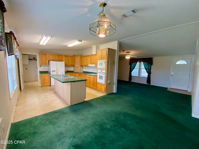 3672 Northside Church Road, Greenwood, FL 32443