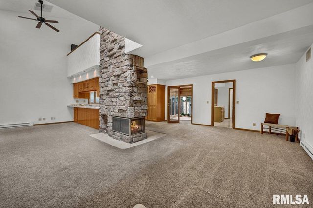 1220 S MAIN Street, Morton, IL 61550