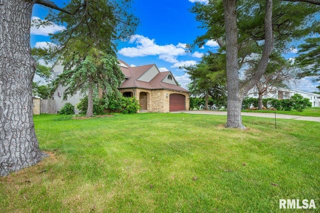 1220 S MAIN Street, Morton, IL 61550