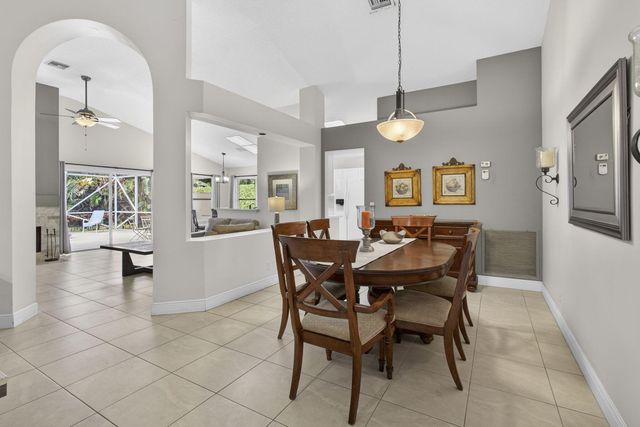 205 Bent Tree Drive, Palm Beach Gardens, FL 33418