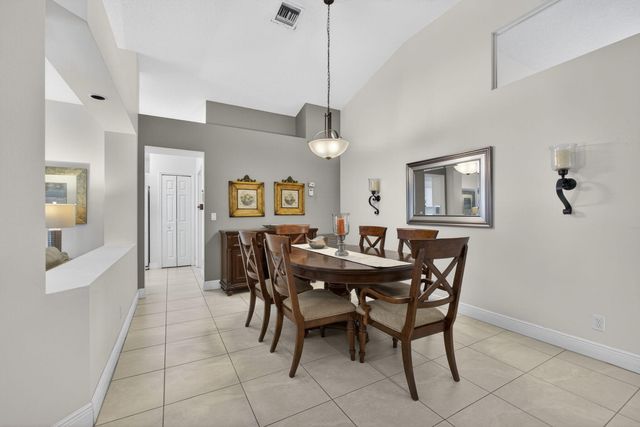 205 Bent Tree Drive, Palm Beach Gardens, FL 33418