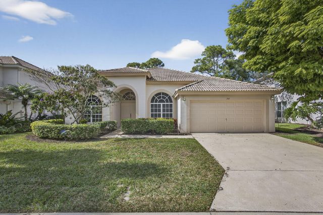 205 Bent Tree Drive, Palm Beach Gardens, FL 33418