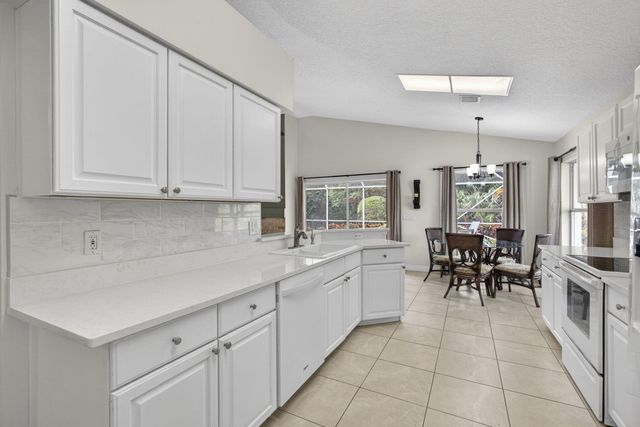 205 Bent Tree Drive, Palm Beach Gardens, FL 33418