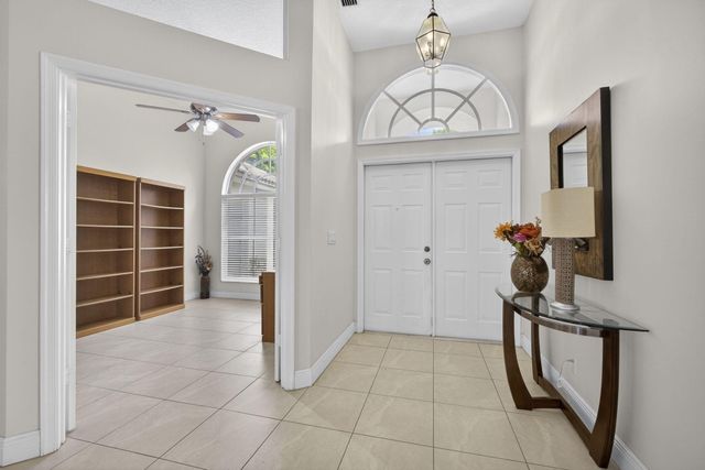 205 Bent Tree Drive, Palm Beach Gardens, FL 33418