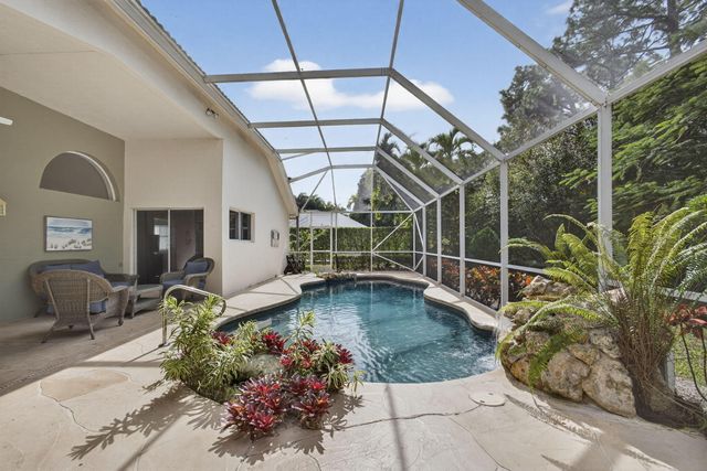 205 Bent Tree Drive, Palm Beach Gardens, FL 33418