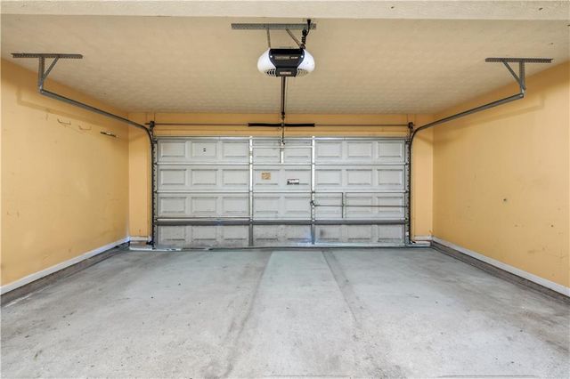 796 Rock Lane, Mcdonough, GA 30253