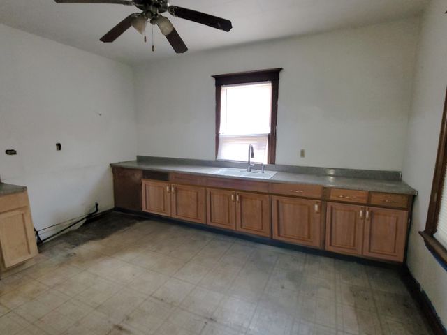 2641 W 69th Street, Chicago, IL 60629