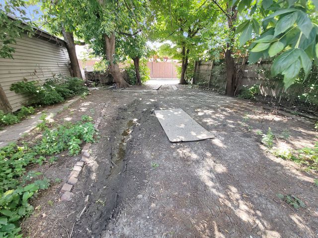 2641 W 69th Street, Chicago, IL 60629