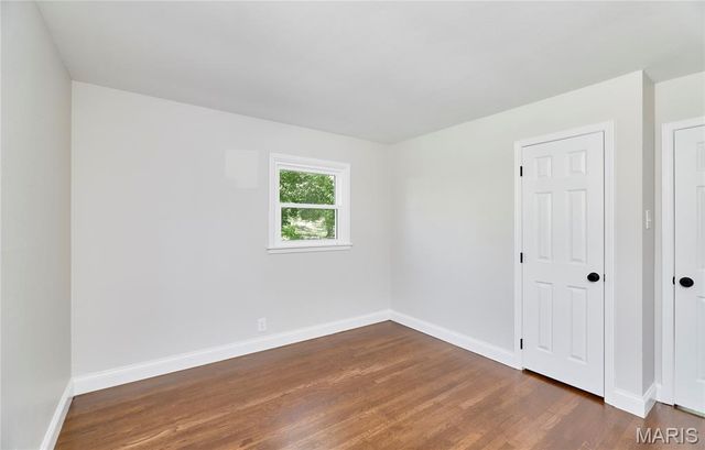 225 N Duchesne Drive, St Charles, MO 63301