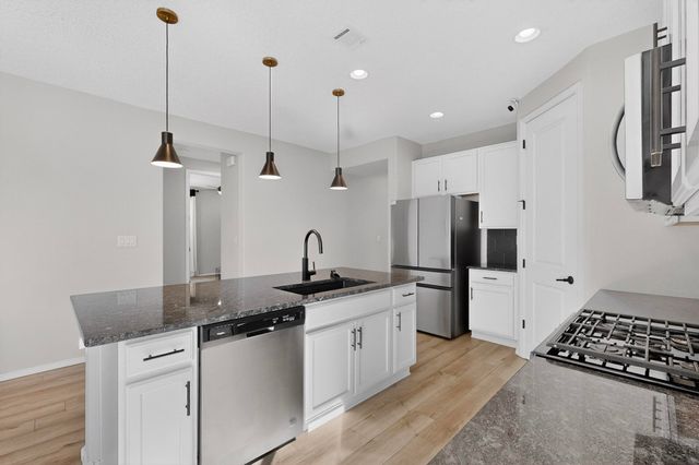 1200 Vallecito Loop NW, Los Lunas, NM 87031