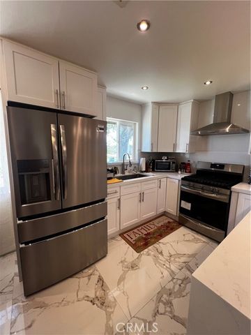 41060 158th Street, Lake Los Angeles, CA 93535