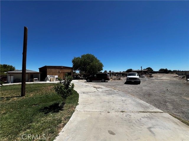 41060 158th Street, Lake Los Angeles, CA 93535
