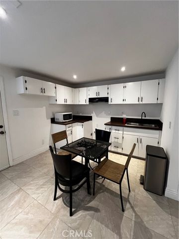 41060 158th Street, Lake Los Angeles, CA 93535