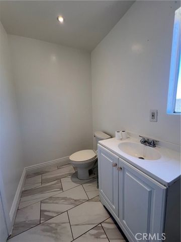 41060 158th Street, Lake Los Angeles, CA 93535