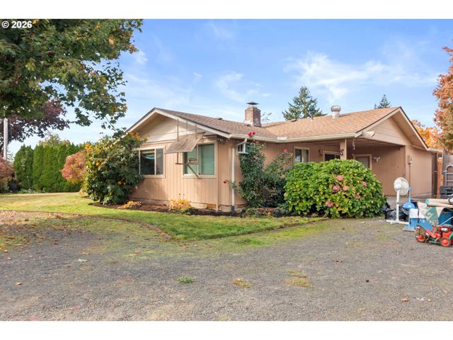 475 PINEDALE Ave, Springfield, OR 97477