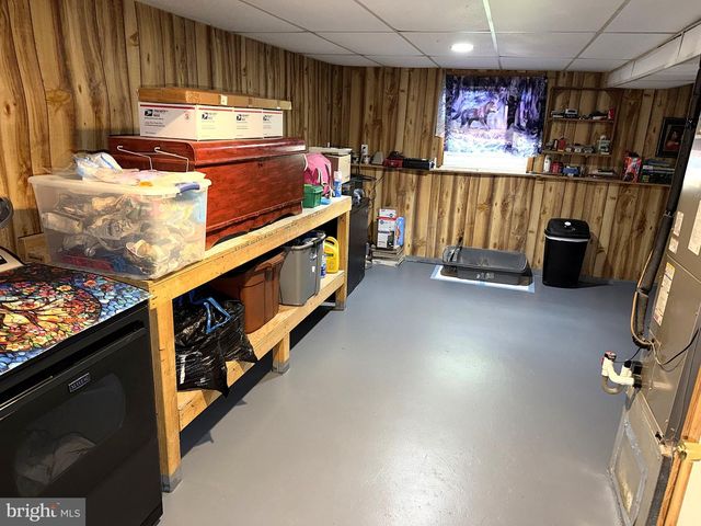 1660 SECRETARIAT DR, Annapolis, MD 21409