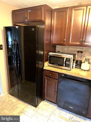 1660 SECRETARIAT DR, Annapolis, MD 21409