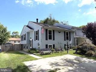 1660 SECRETARIAT DR, Annapolis, MD 21409